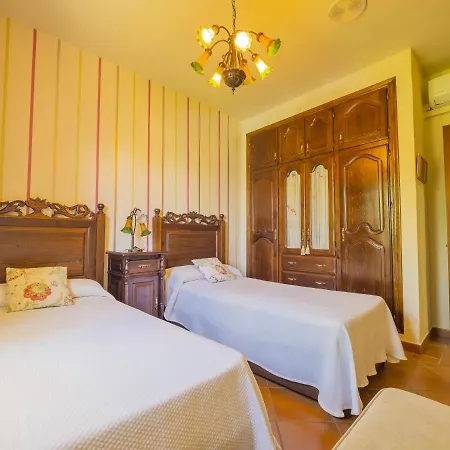 Cubo's La Cuesta Villa *